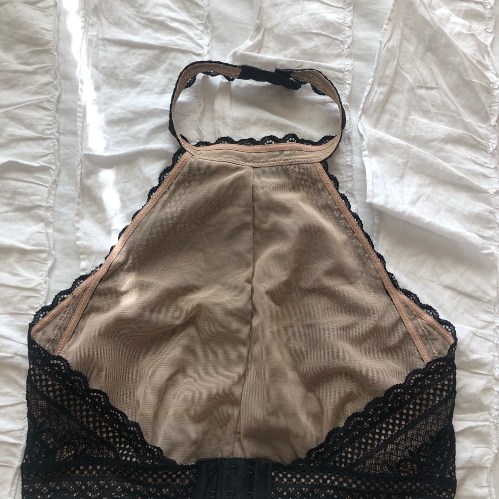 Saki Black Lace Halter Bralette Sz. M - Picture 4 of 6